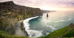 Lush Green Landscapes, Lakes & Peaks