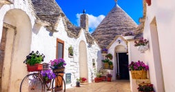 Coastal wonders of Amalfi & Puglia