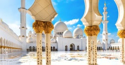 Sands & skyscrapers: Dubai to Abu Dhabi